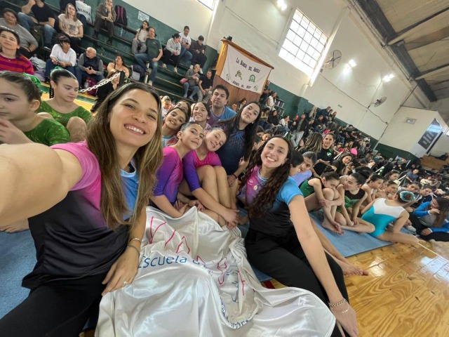 Las gimnastas de Vida Boa tuvieron su estreno en el Provincial